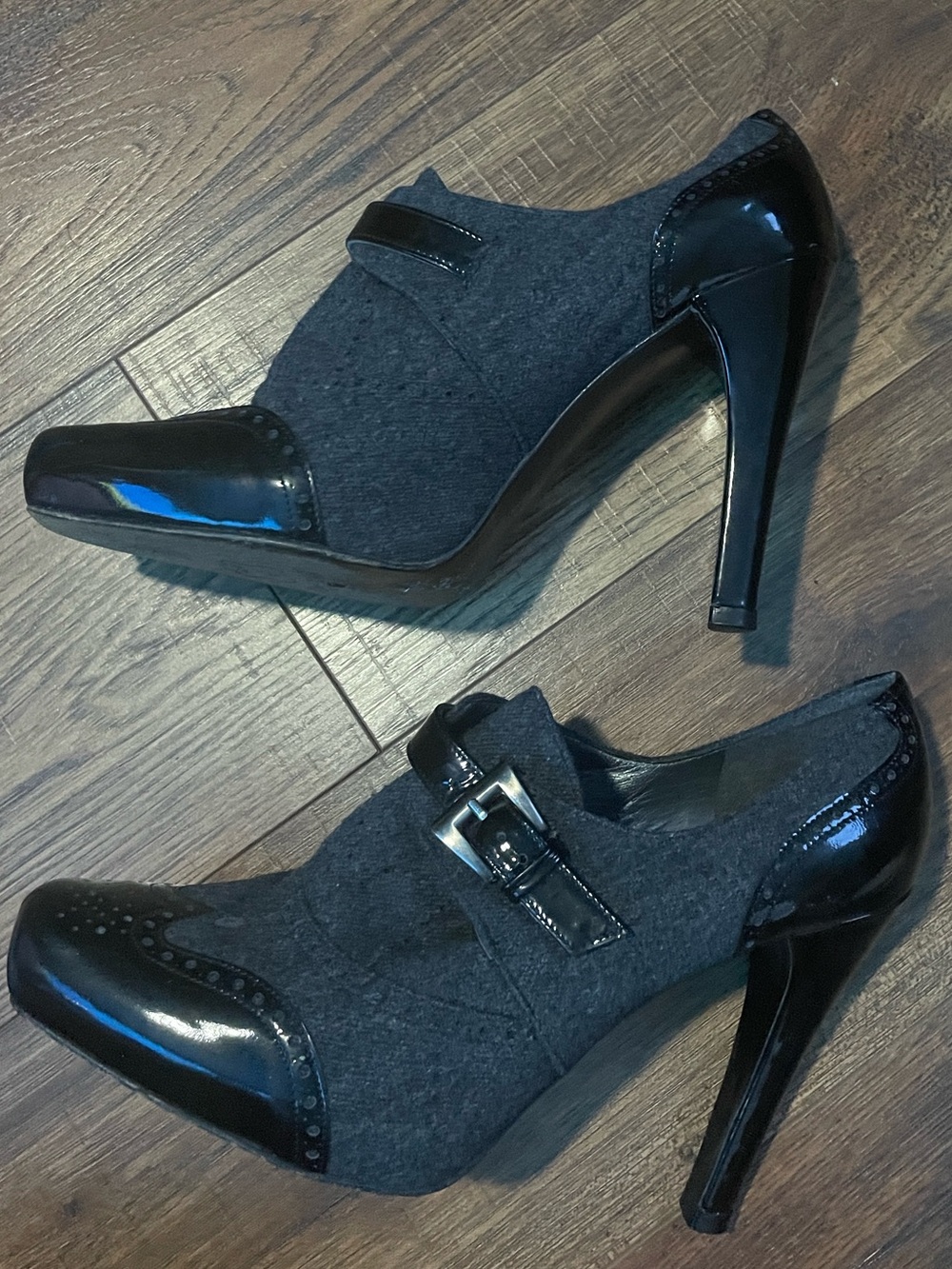 Stuart Weitzman Charcoal Gray Buckle Patent Leather Loafer Stilettos